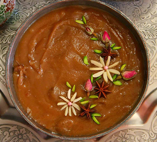 Samanu (Persian sweet paste) 